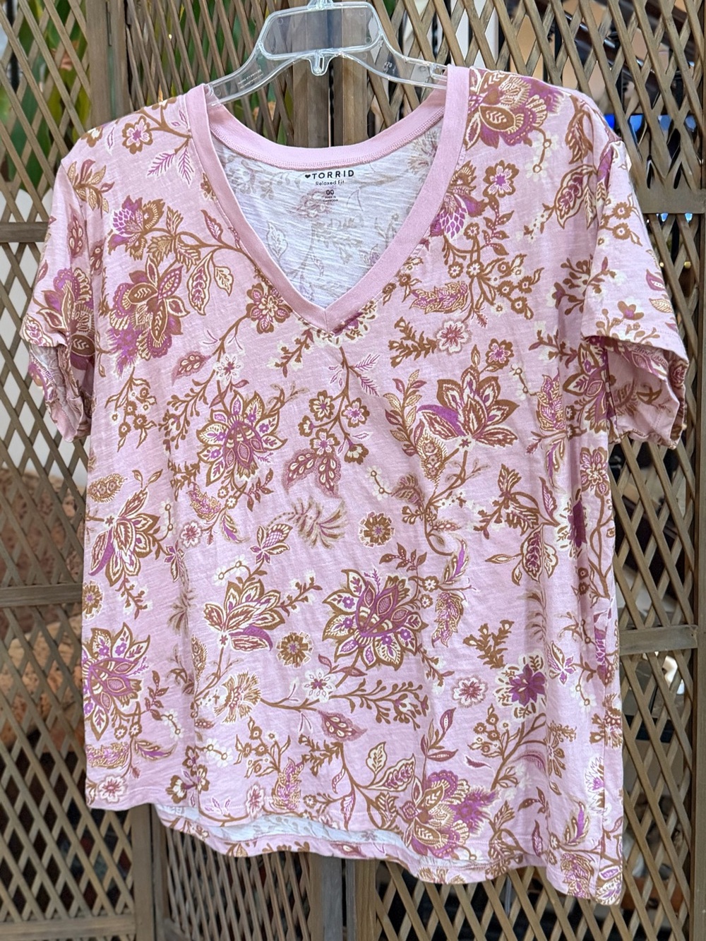 Torrid Pink Floral V-Neck Relaxed Fit Short Sleeve Tee with Brown/Gold Accents